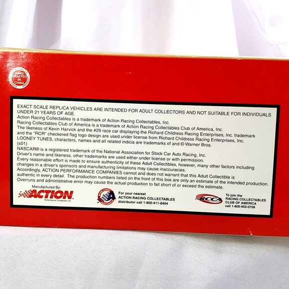 Kevin Harvick #29 2001 Monte Carlo 1:24 Die-Cast GM Goodwrench Looney Tunes TAZ - Picture 6 of 12